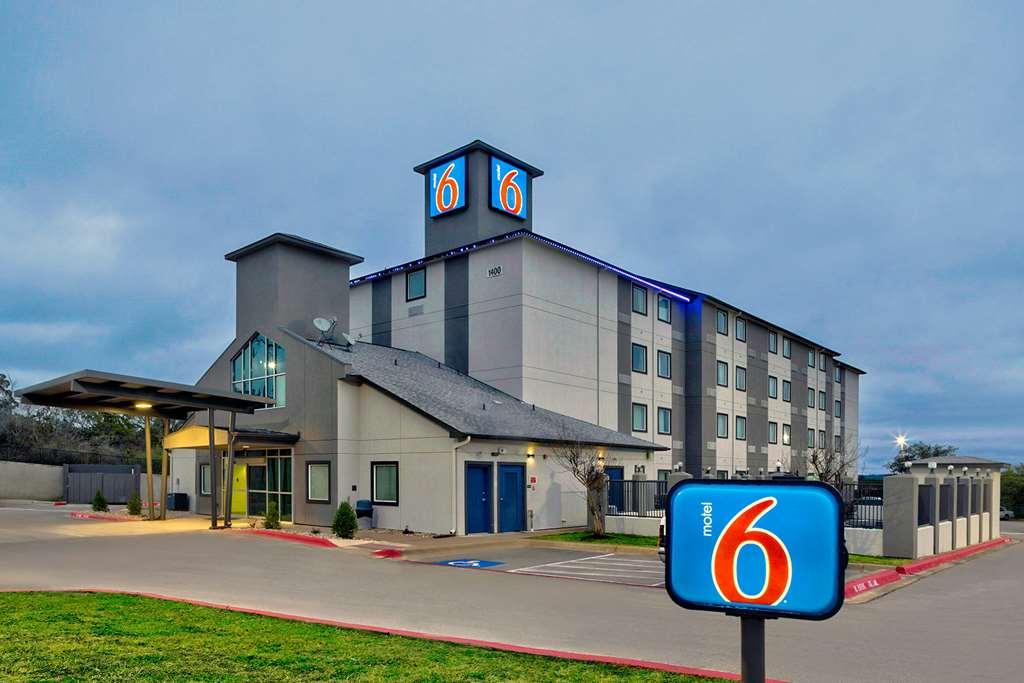 Motel 6-Marble Falls, Tx Bagian luar foto